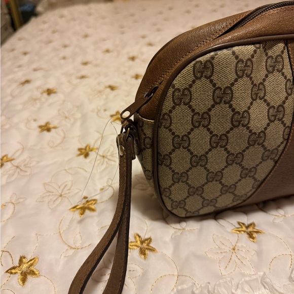 Gucci medium wristlet - Picture 4 of 7